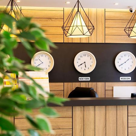 Hotel Compliment Trjavna Eksteriør bilde